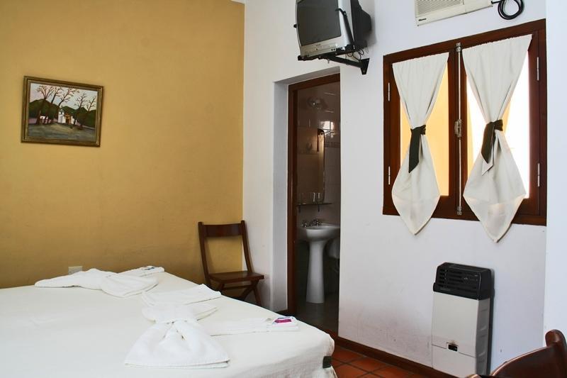 Donna Alda Hotel サルタ エクステリア 写真